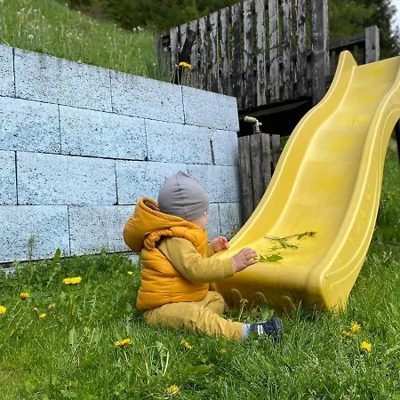 Деревянный коттедж Domcek V Strani Мито-под-Дюмбьером