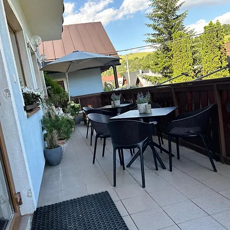 Domcek V Strani ロッジ Mýto pod Ďumbierom