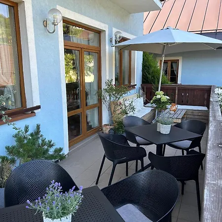 Domcek V Strani Деревянный коттедж *